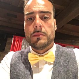 José