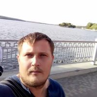 Саша Єлісєєв