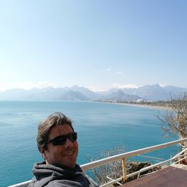deniz haliloğlu
