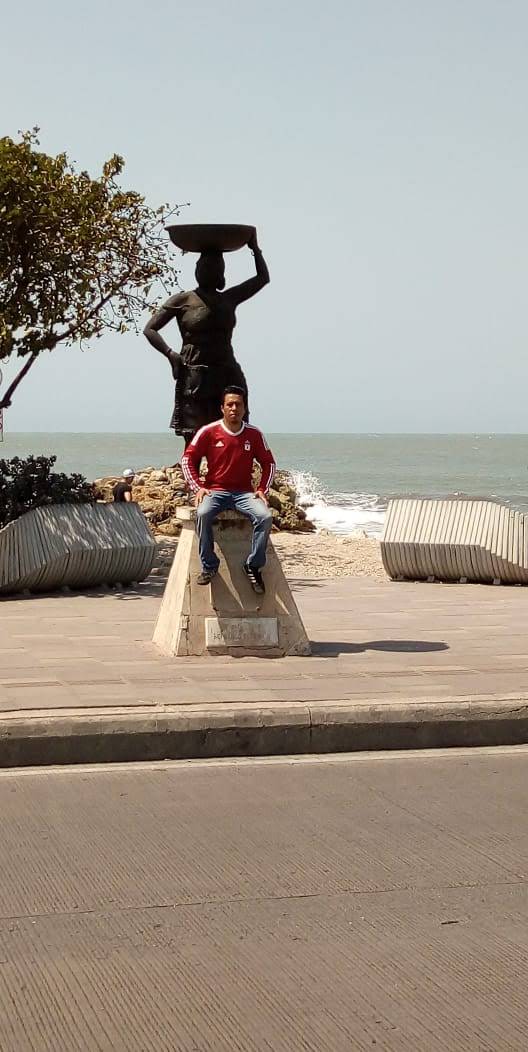 Oscar Mora