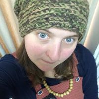 Лена Джения