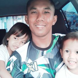 Mr Helmi
