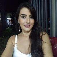 Juliana M de Oliveira