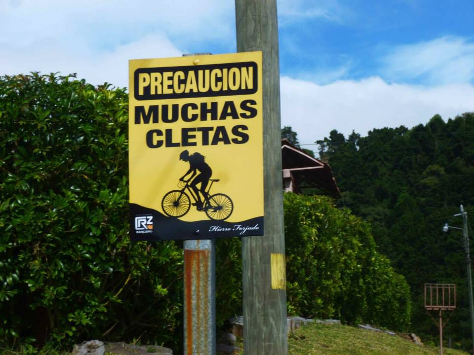 costaricacycling.com