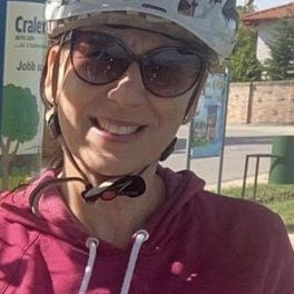 Andrea Lakos