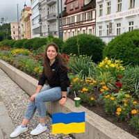 Олена Трясій