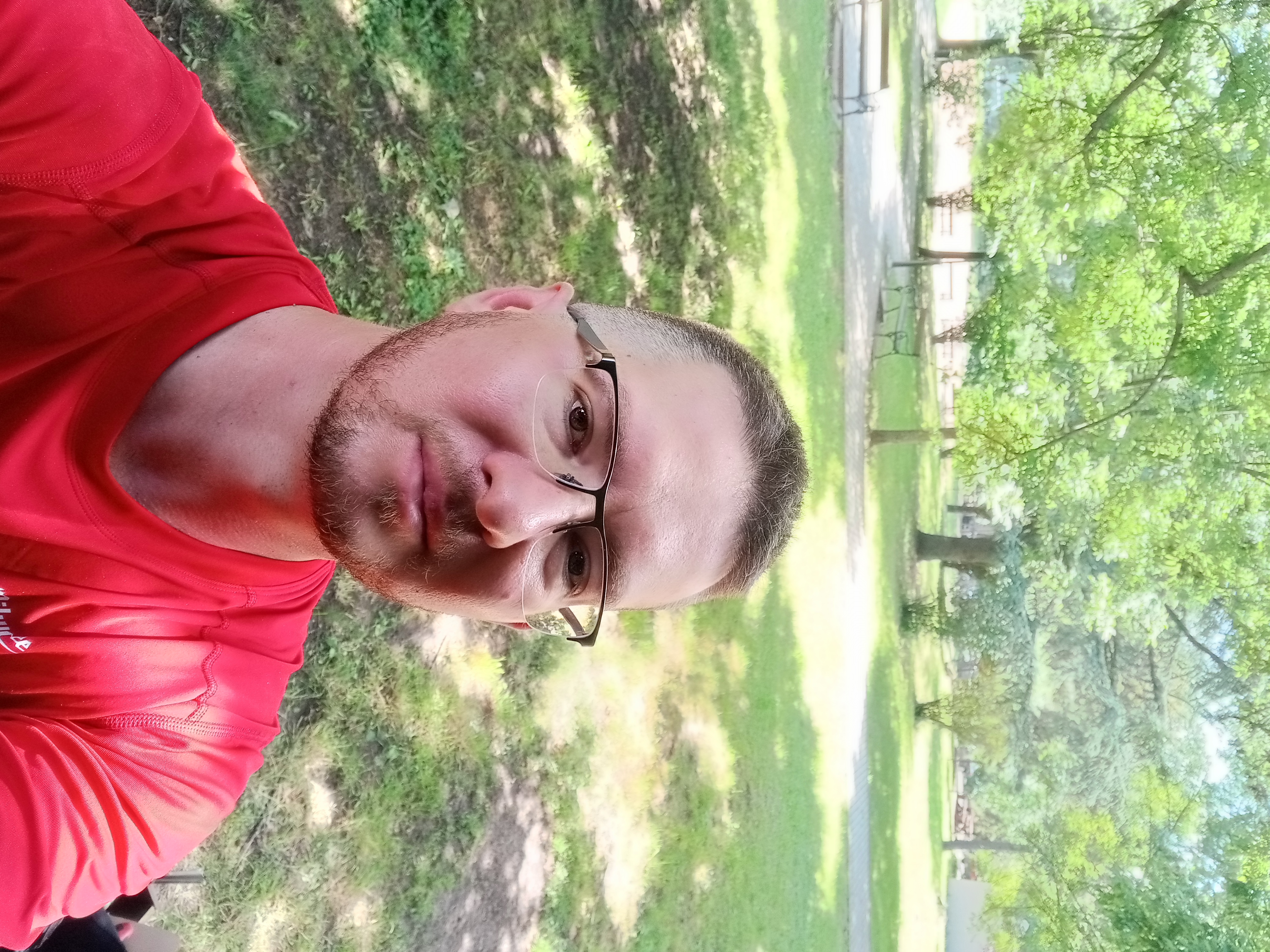 Ákos