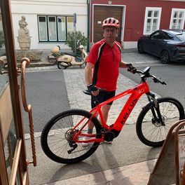richard.feischl@aon.at