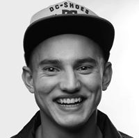 Иван Иванов