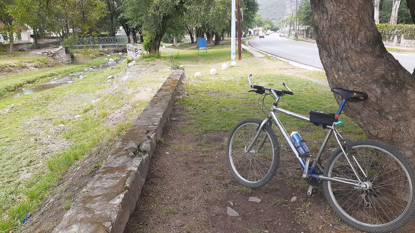 De Avenida Eva Perón 371, Córdoba a Agustin Tosco 120, Córdoba