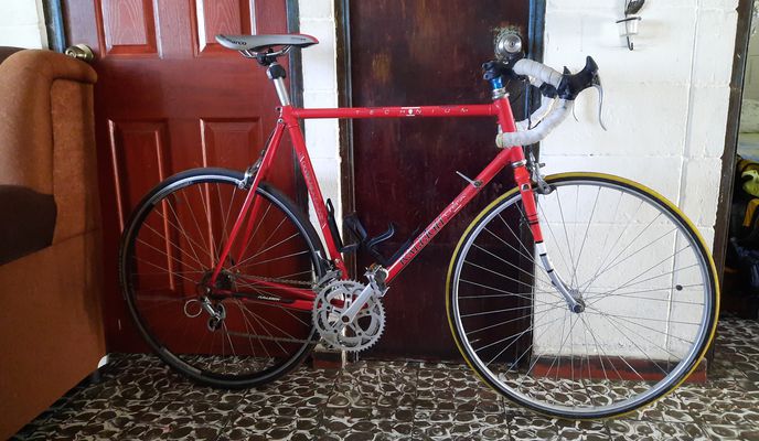 Photo 1 of the Bikemap route "De Boulevard Constitución 3058, San Salvador a Bulevar Constitución 49, San Salvador"