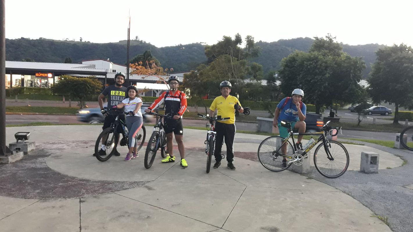 De Boulevard Constitución 3058, San Salvador a PQGH+RJF, Mejicanos