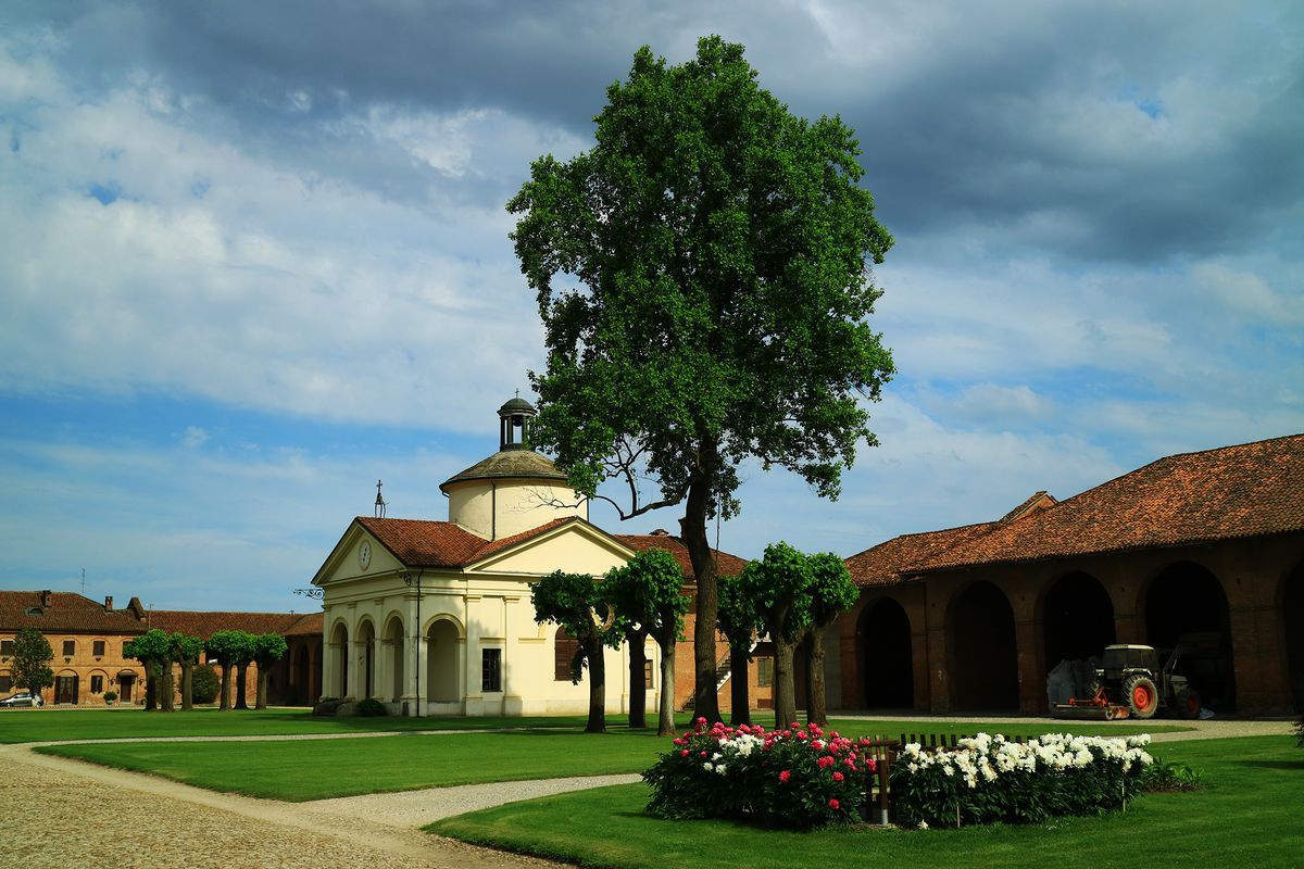 Elogio di un temporale di inizio estate (e delle Cascine Migliabruna)