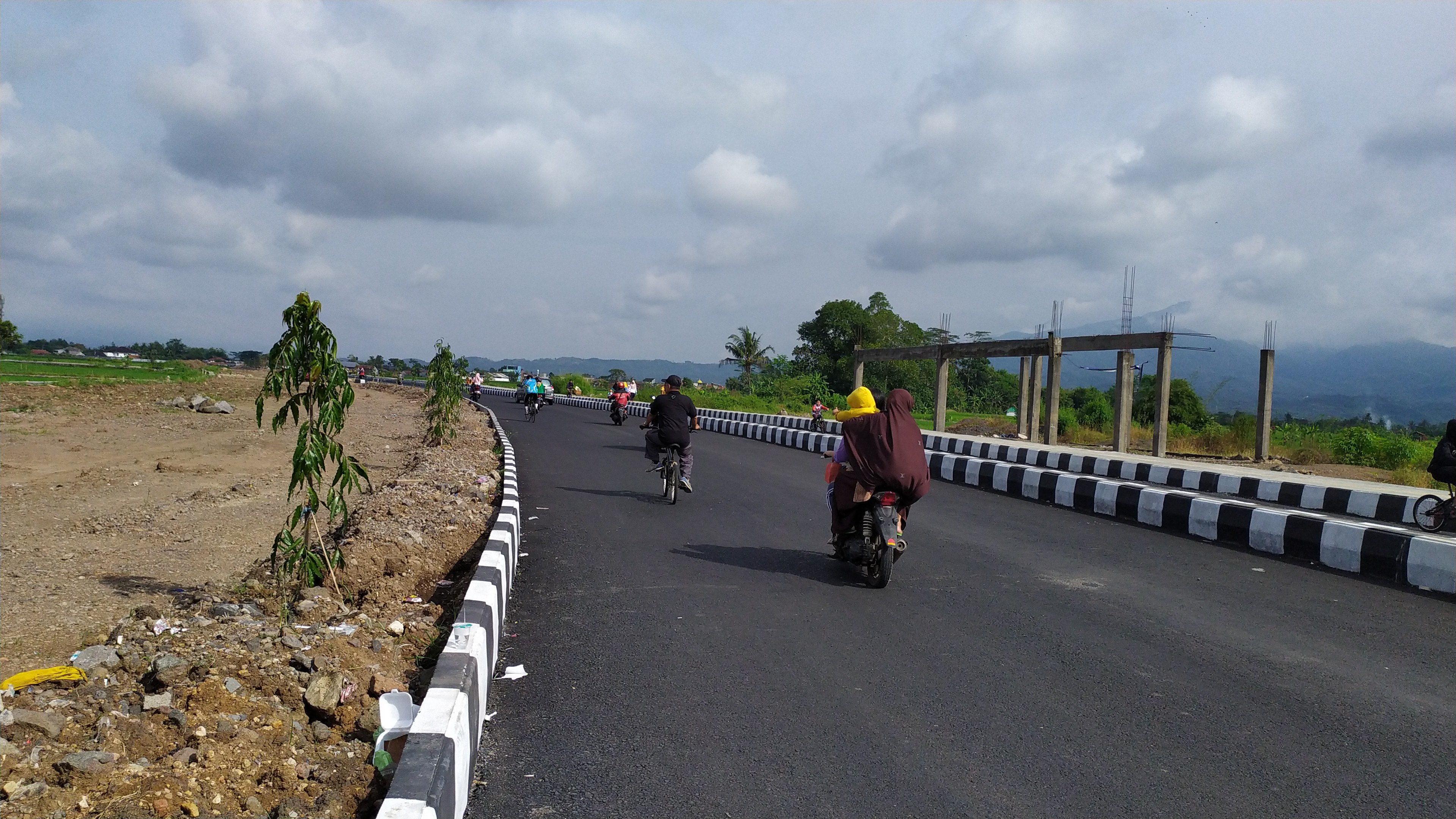 J5WX+M9F, Mangkubumi to J5WX+M9F, Mangkubumi