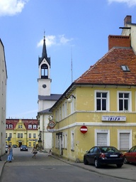 Hebe Bild 14 entlang der Bikemap-Route "Okruh přes Petříkovice,Polsko a úbočí Špičáku" hervor Hebe Bild 14 entlang der Bikemap-Route "Okruh přes Petříkovice,Polsko a úbočí Špičáku" hervor