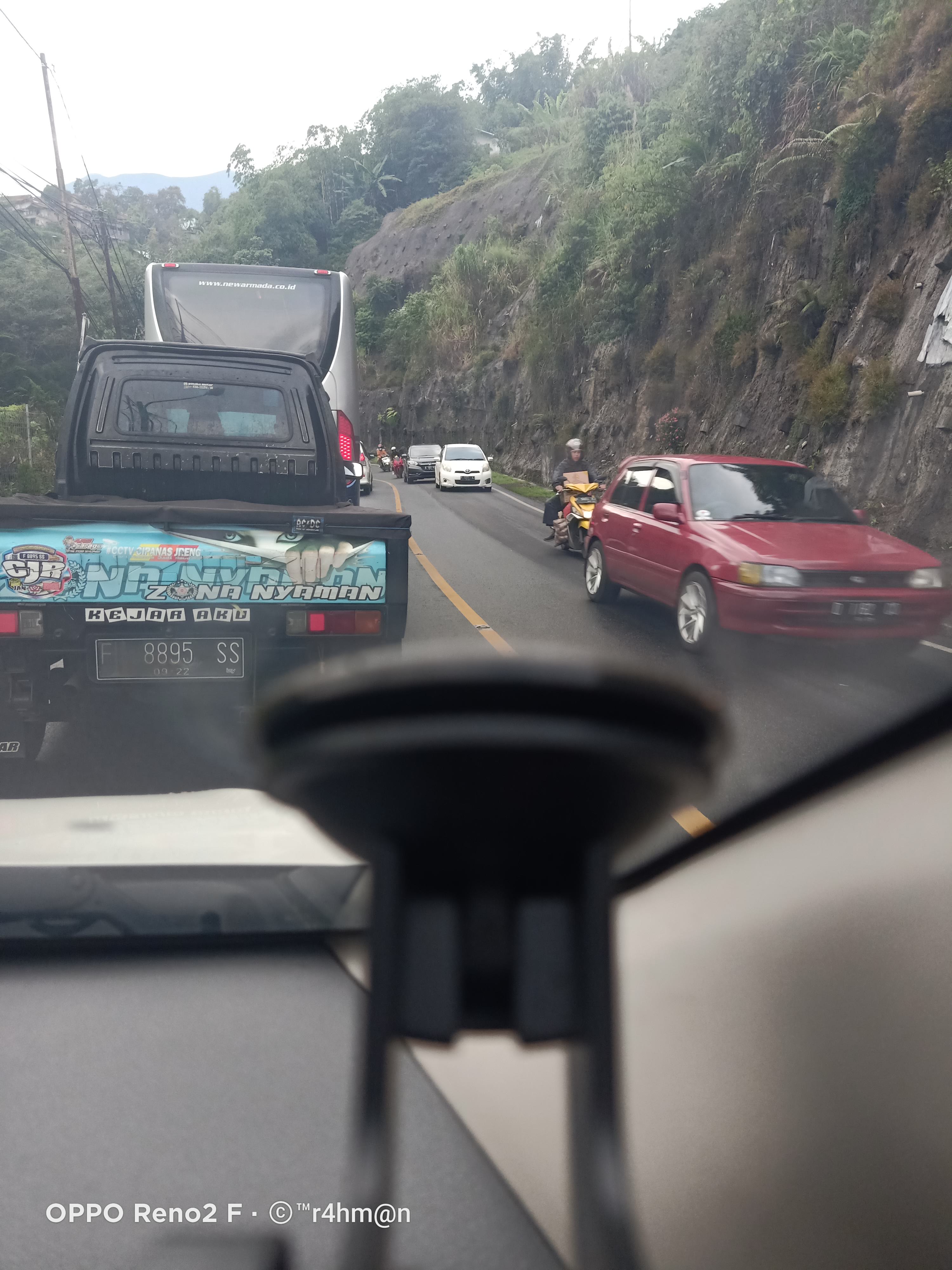 G5MH+9CG, Kecamatan Sindangbarang to Jalan Raya Cidaun