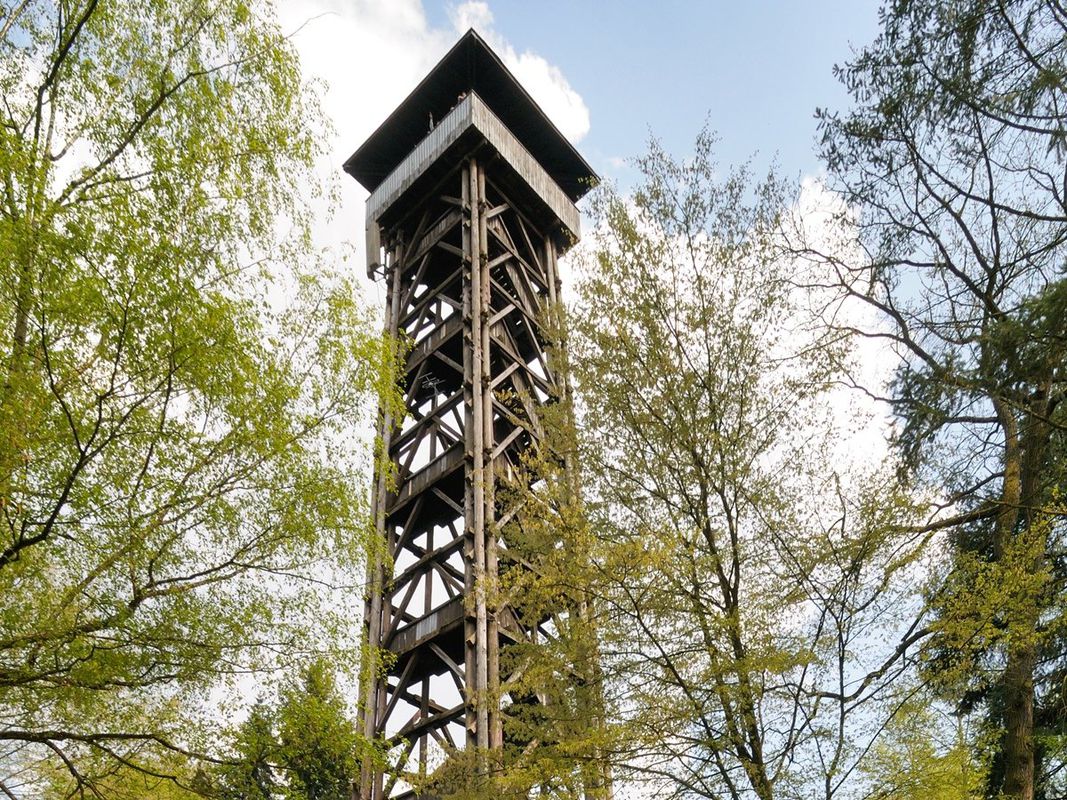 Neu-Isenburg - Goetheturm - Jacobiweiher