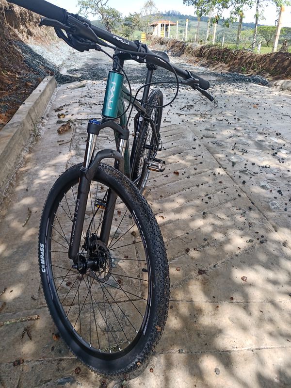 De Carrera 16F 4-21 a Carrera 16F 4-21