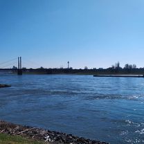 RADTOUR zur Ruhr und zum Rhein über Essen - Mülheim - Duisburg - Düsseldorf