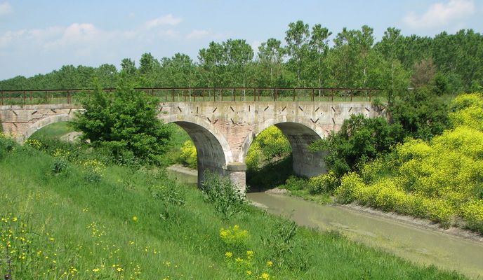 Photo 1 of the Bikemap route "Poco asfalto Reggio Novellara Guastalla"