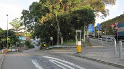 Hebe Bild 1 entlang der Bikemap-Route "110612 上水青衣單車" hervor