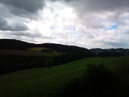 Hebe Bild 2 entlang der Bikemap-Route "Route Nierenhof-Wodantal-Kressenberg" hervor
