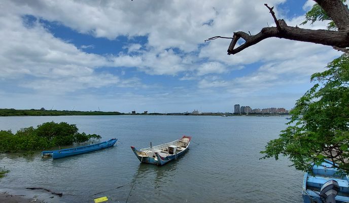 Foto 1 der Bikemap-Route "Wenhua 2nd Road Section 1 390號之5, Linkou District to Wenhua 2nd Road Section 1 551, Linkou District" Foto 1 der Bikemap-Route "Wenhua 2nd Road Section 1 390號之5, Linkou District to Wenhua 2nd Road Section 1 551, Linkou District"