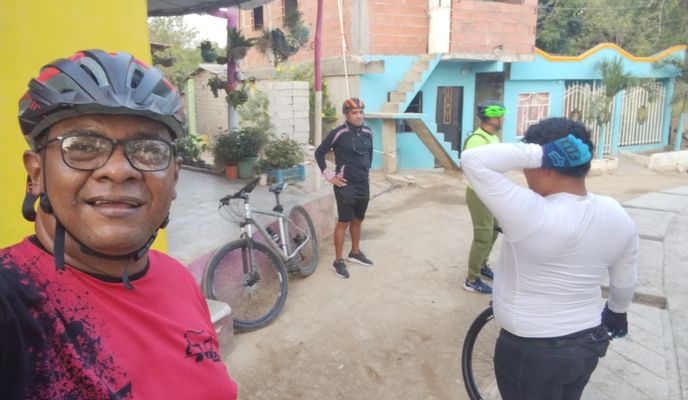 Photo 1 of the Bikemap route "De Transversal 62 30-80, Santa Marta a Calle 11b #19-54, Santa Marta paso del mango"