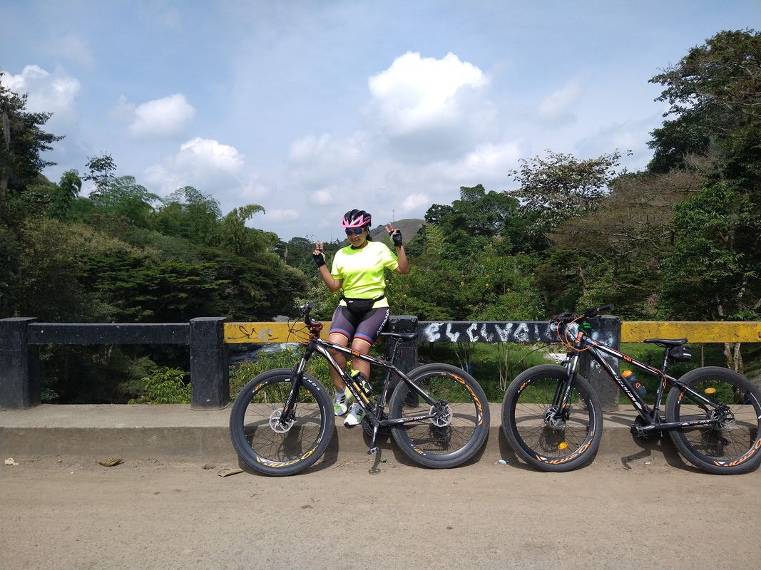 viernes santo de pedaleada 🥵🥴🥳🥳
