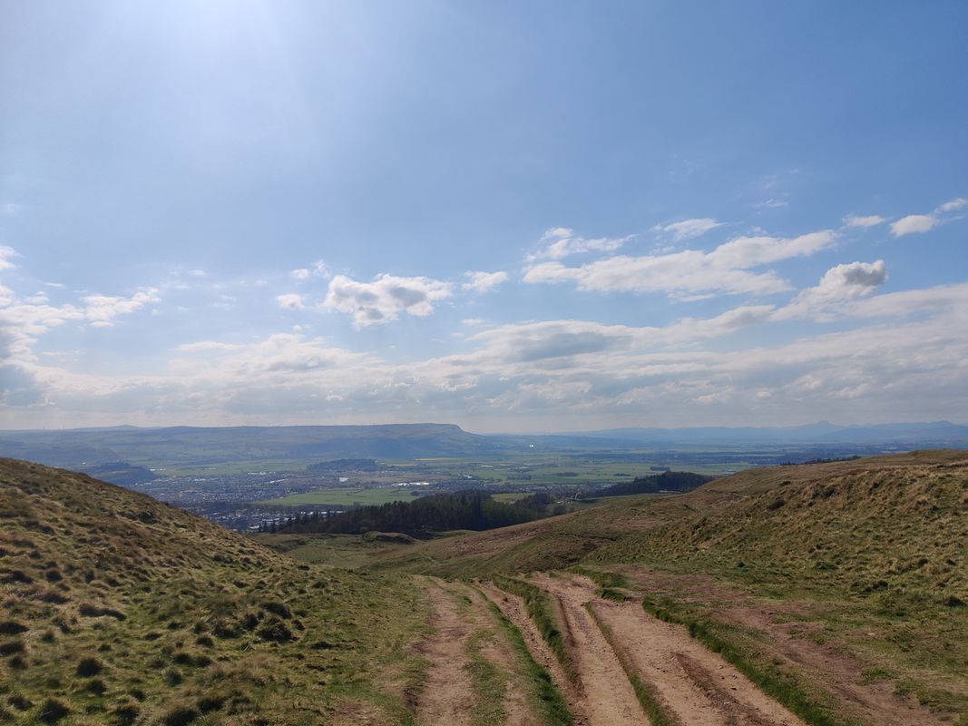 hillfoots to sherriffmuir 1st attempt at the dumyat back via lawsdam and menstriev