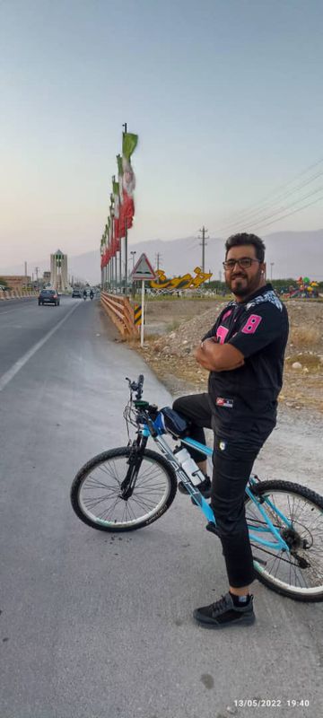 اولینEasy ride in