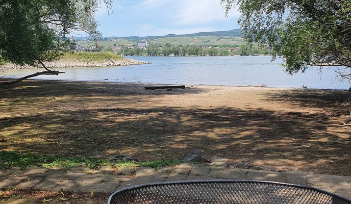 Photo 1 of the Bikemap route "Am Weisel 10, Mainz nach Am Weisel 2, Mainz" Photo 1 of the Bikemap route "Am Weisel 10, Mainz nach Am Weisel 2, Mainz"