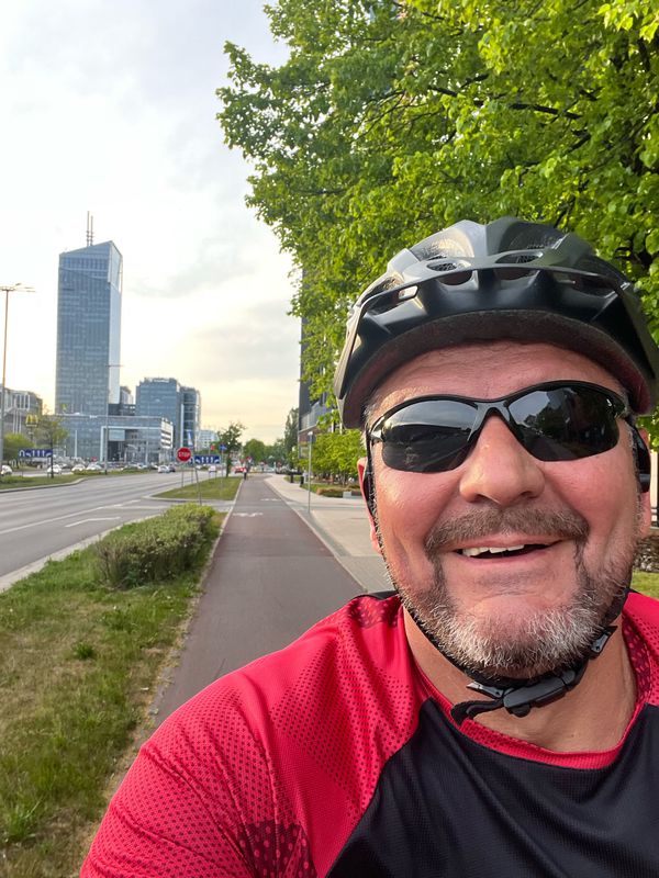 Konrada Guderskiego 24, Gda艅sk do Konrada Guderskiego 22, Gda艅sk