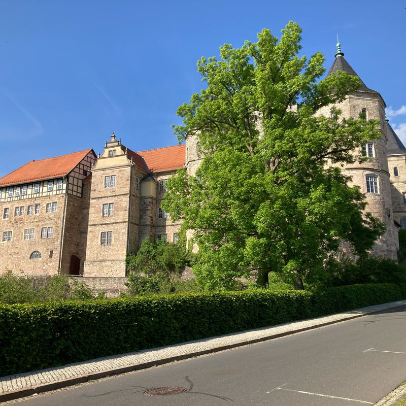 Ehneser Straße 7, Schalkau nach An der Quelle 5, Zella-Mehlis