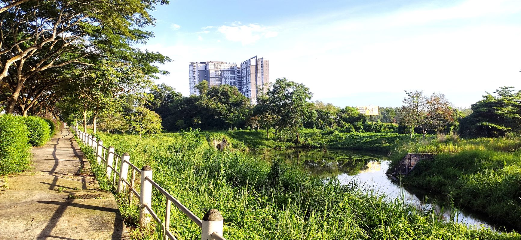 Jalan Setia Tropika 2/19 18, Johor Bahru to Jalan Setia Tropika 2/19 21, Johor Bahru