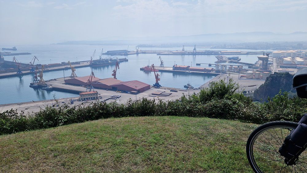 14.Faros del Norte: Gijón - faro de Torres - faro de Candás - playa de Bañugues