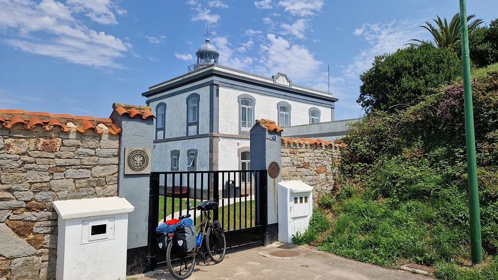 14.Faros del Norte: Gijón - faro de Torres - faro de Candás - playa de Bañugues