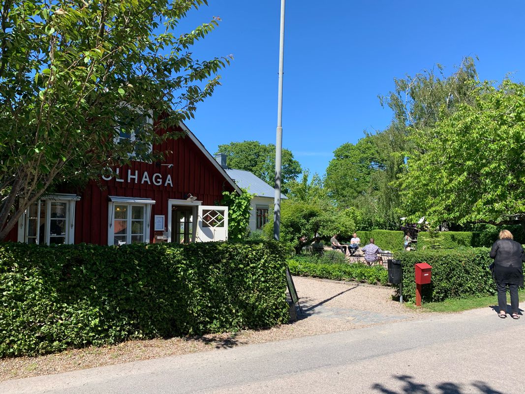 Järnvägsgatan 1, Slöinge to Musselvägen 8, Falkenberg