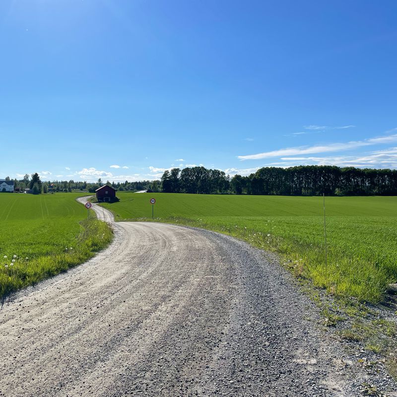 Ås Gård rundt.