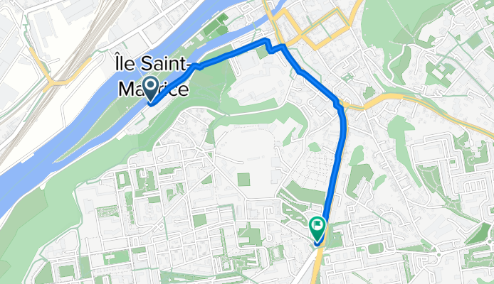 De Allée de la Faïencerie 13, Creil à Rue Léon Blum 54, Creil