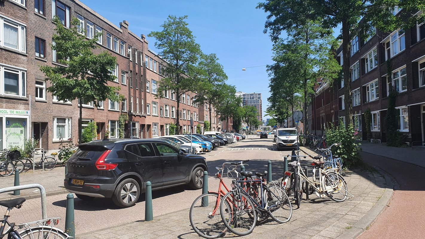 Bataviakade 4, Rotterdam to Havenstraat 7C, Rotterdam