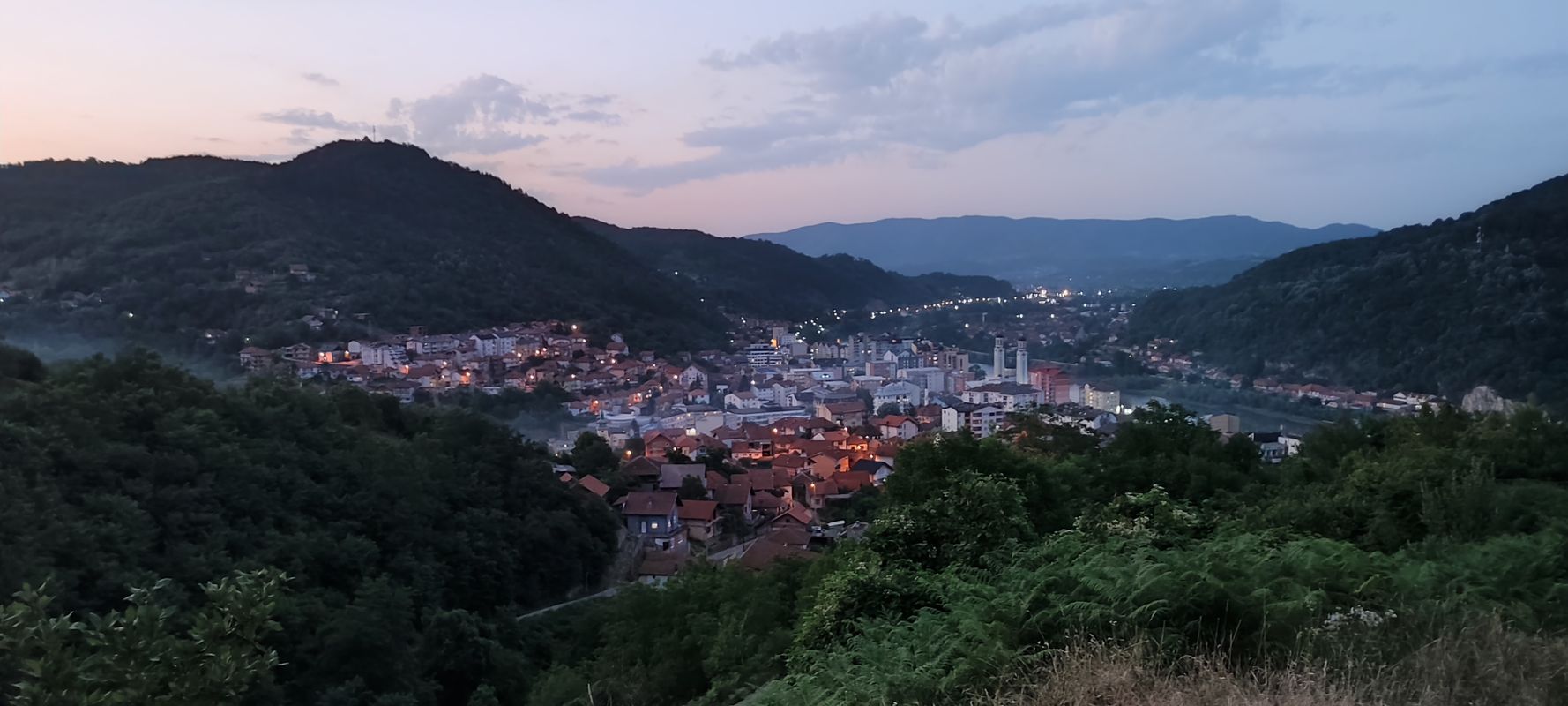 93GW+77R, Зворник to M19, Ekonomija