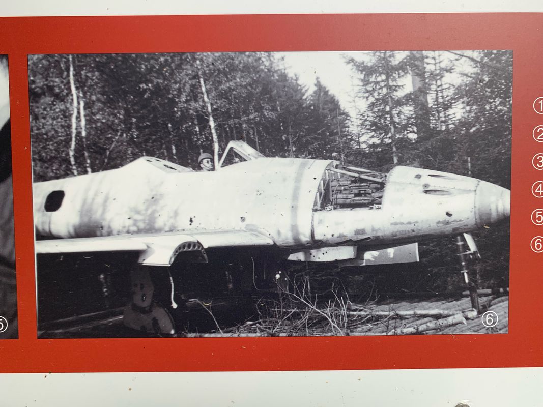 Tour in den westl Wäldern mit inter. Vergangenheit