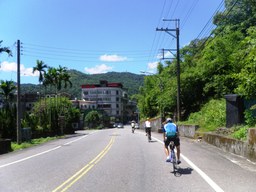 Hebe Bild 5 entlang der Bikemap-Route "牡丹火車站→福隆火車站→石城火車站二鐵逍遙遊" hervor