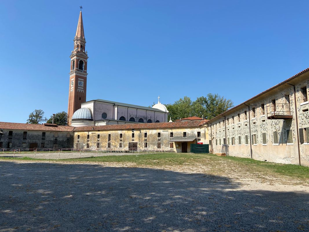 Via Alessandro Manzoni 1, San Vendemiano a Via San Felice 2, San Vendemiano
