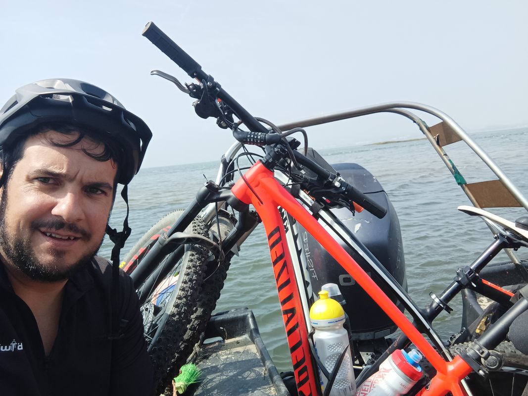 De Avenida 9 de Julho 1813 a Estrada San Xoán 330, Vigo