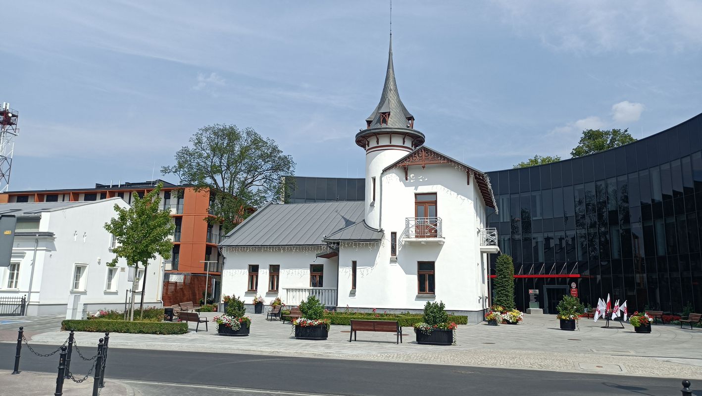 Zacisze 9, Brwinów do Zacisze 7, Brwinów