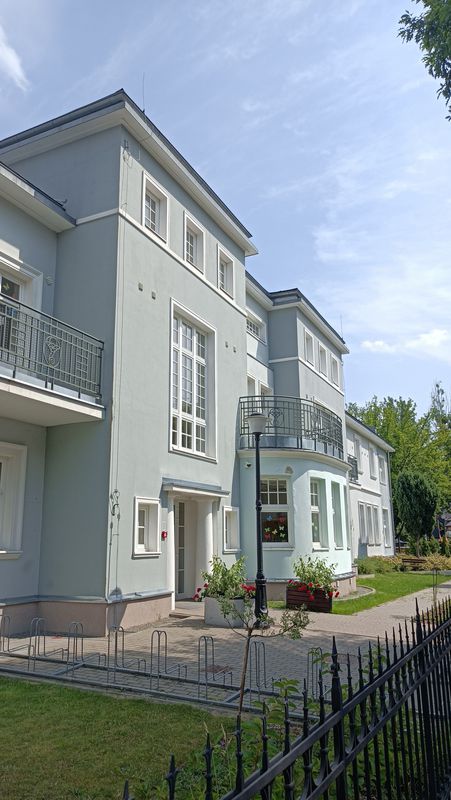 Zacisze 9, Brwinów do Zacisze 7, Brwinów