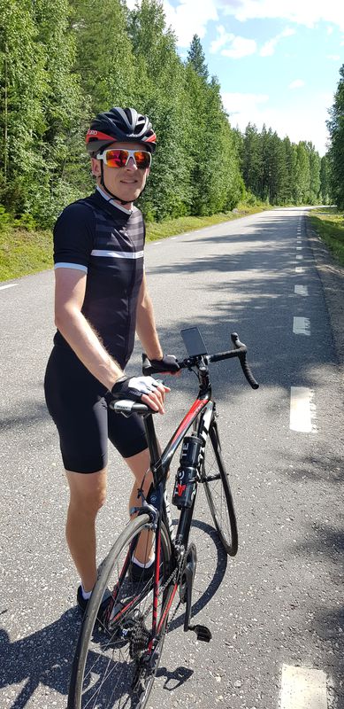 BONDARV HAMREGATAN 2 to Smedtäktsvägen 4