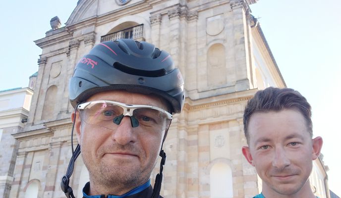 Photo 1 of the Bikemap route "Zwiedzanie okolic Kielc z Tomaszem Grzybowskim św. Krzyż"